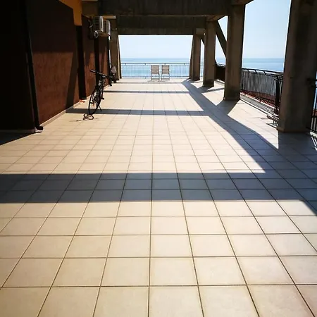 Attico Manfredi Διαμέρισμα